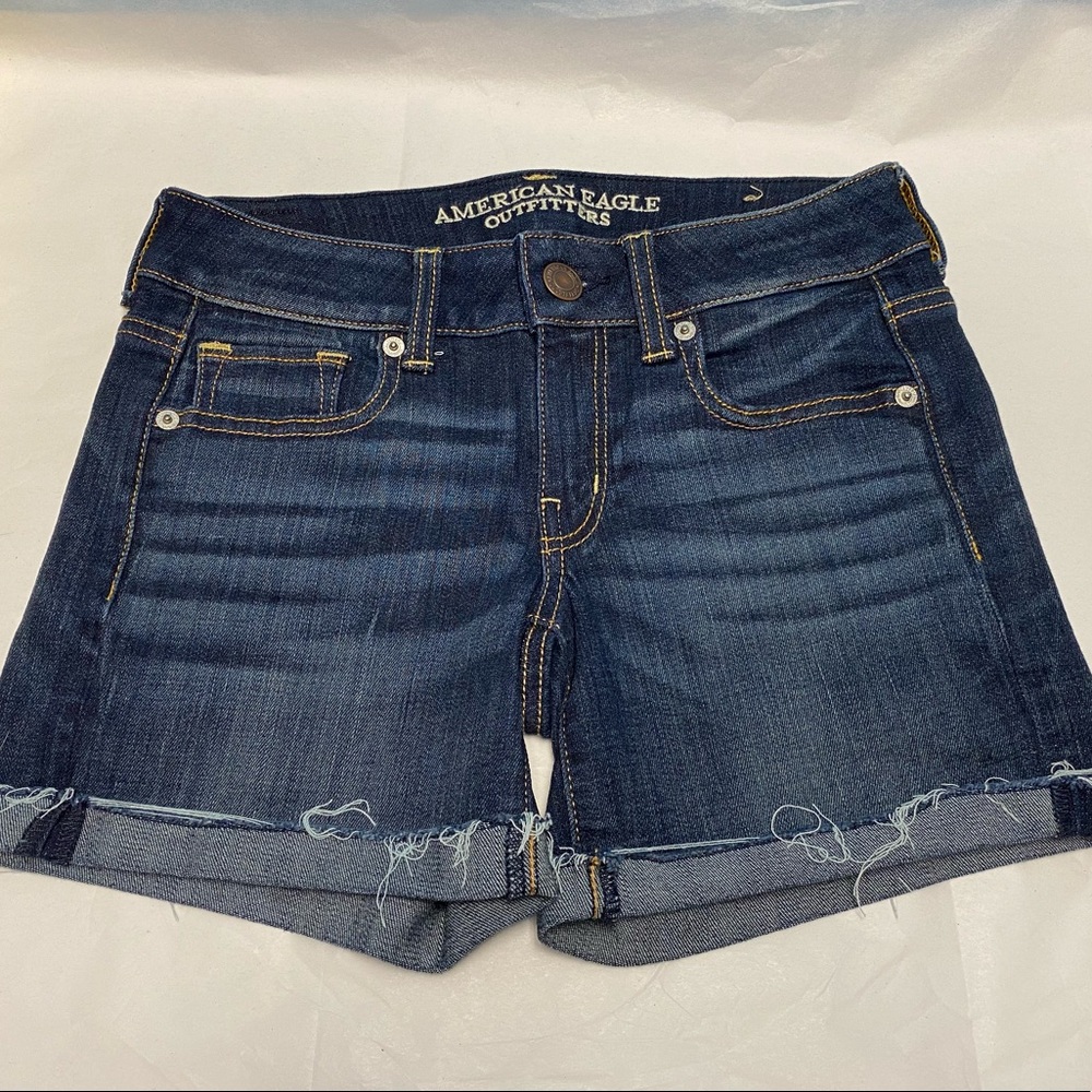 AEO Super Stretch Midi Dark Blue Jean Shorts sz 2